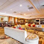 Wyndham Omaha Hotel - West Dodge